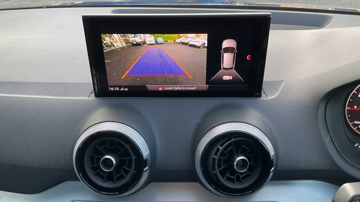 Used Audi Q2 2021 for sale - 76842935: Photo 10