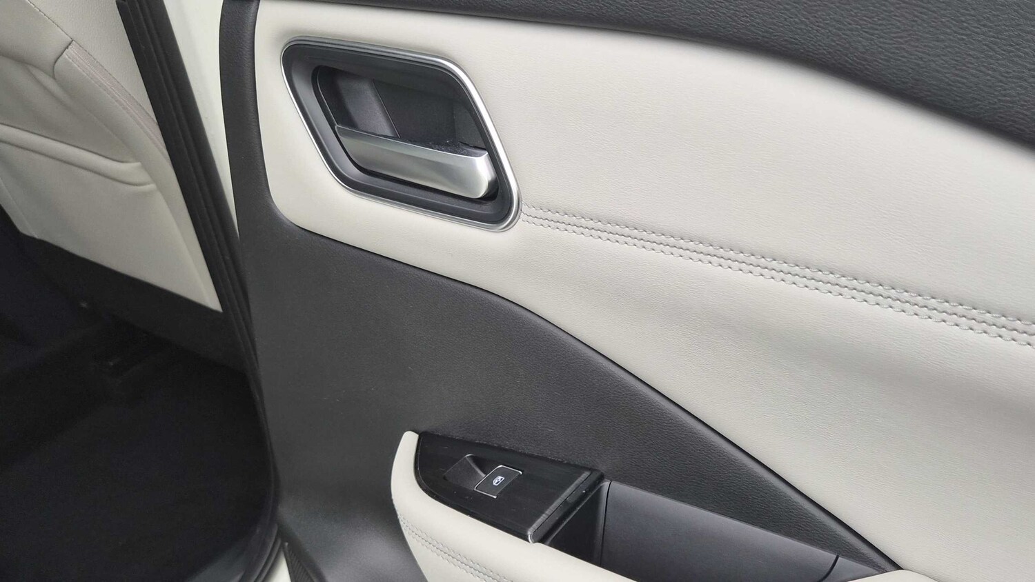 Used Nissan Qashqai 2022 for sale - 76310800: Photo 12