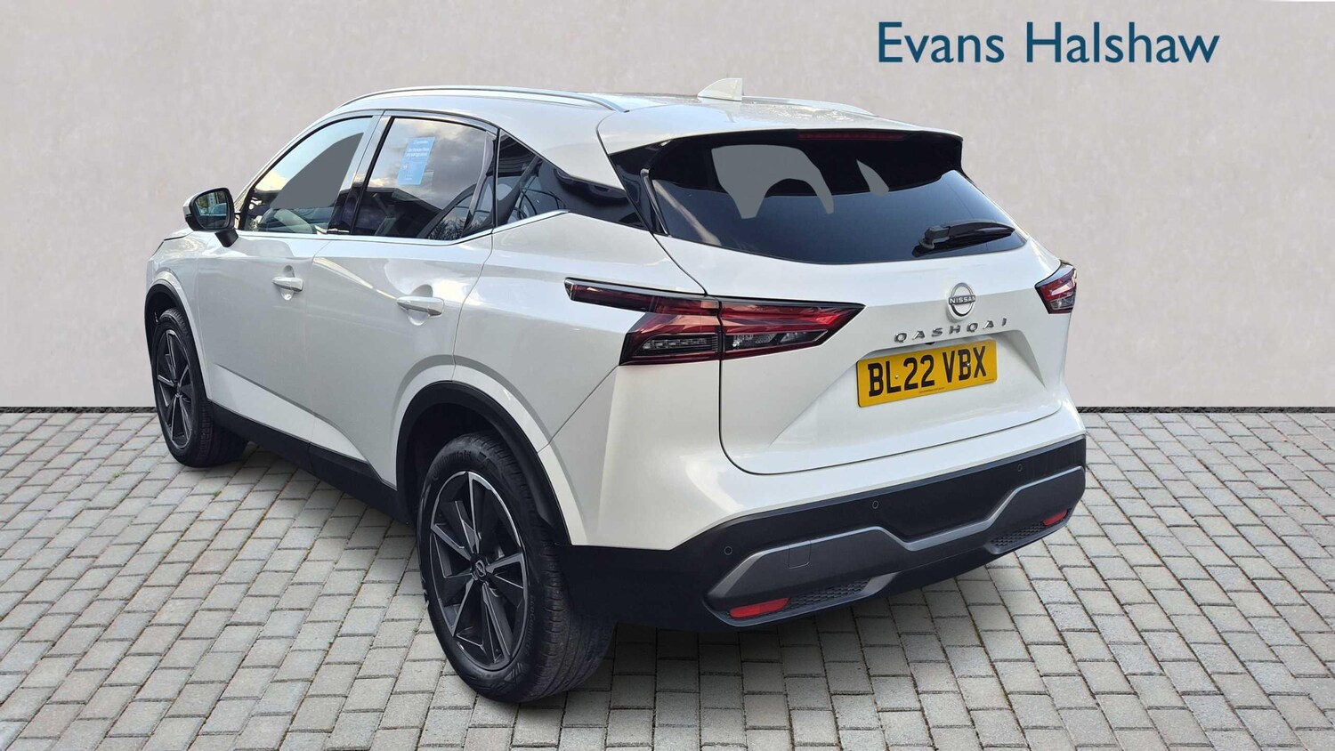 Used Nissan Qashqai 2022 for sale - 76310800: Photo 2