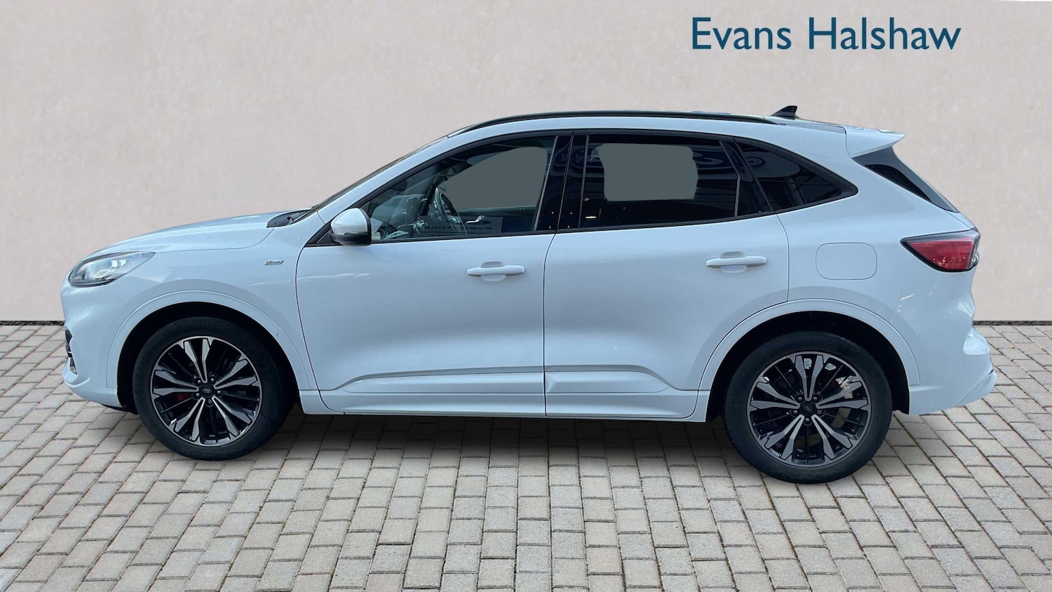 Used Ford Kuga 2022 for sale - 76774244: Photo 4