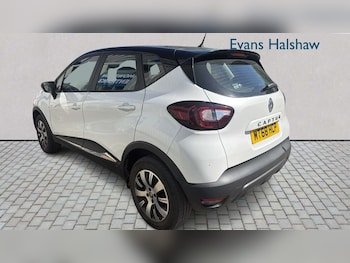 Used Renault Captur 2018 for sale - 78365633: Photo