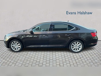 Used Skoda Superb 2018 for sale - 76978750: Photo