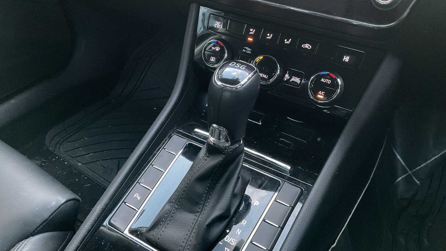 Used Skoda Superb 2018 for sale - 76978750: Photo 8