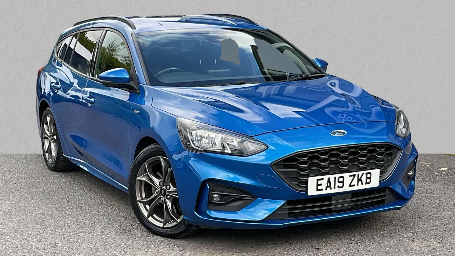 Used Ford Focus 2019 for sale - 76045078: Photo 1