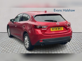 Used Mazda Mazda3 2014 for sale - 76170112: Photo