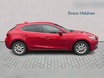 Used Mazda Mazda3 2014 for sale - 76170112: Photo