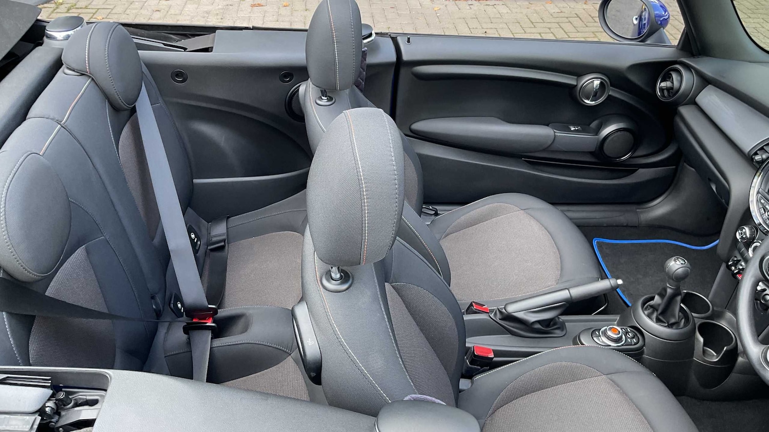 Used MINI Convertible 2019 for sale - 75818923: Photo 26