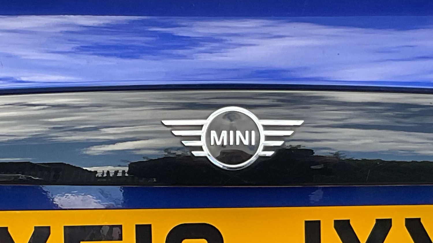 Used MINI Convertible 2019 for sale - 75818923: Photo 35
