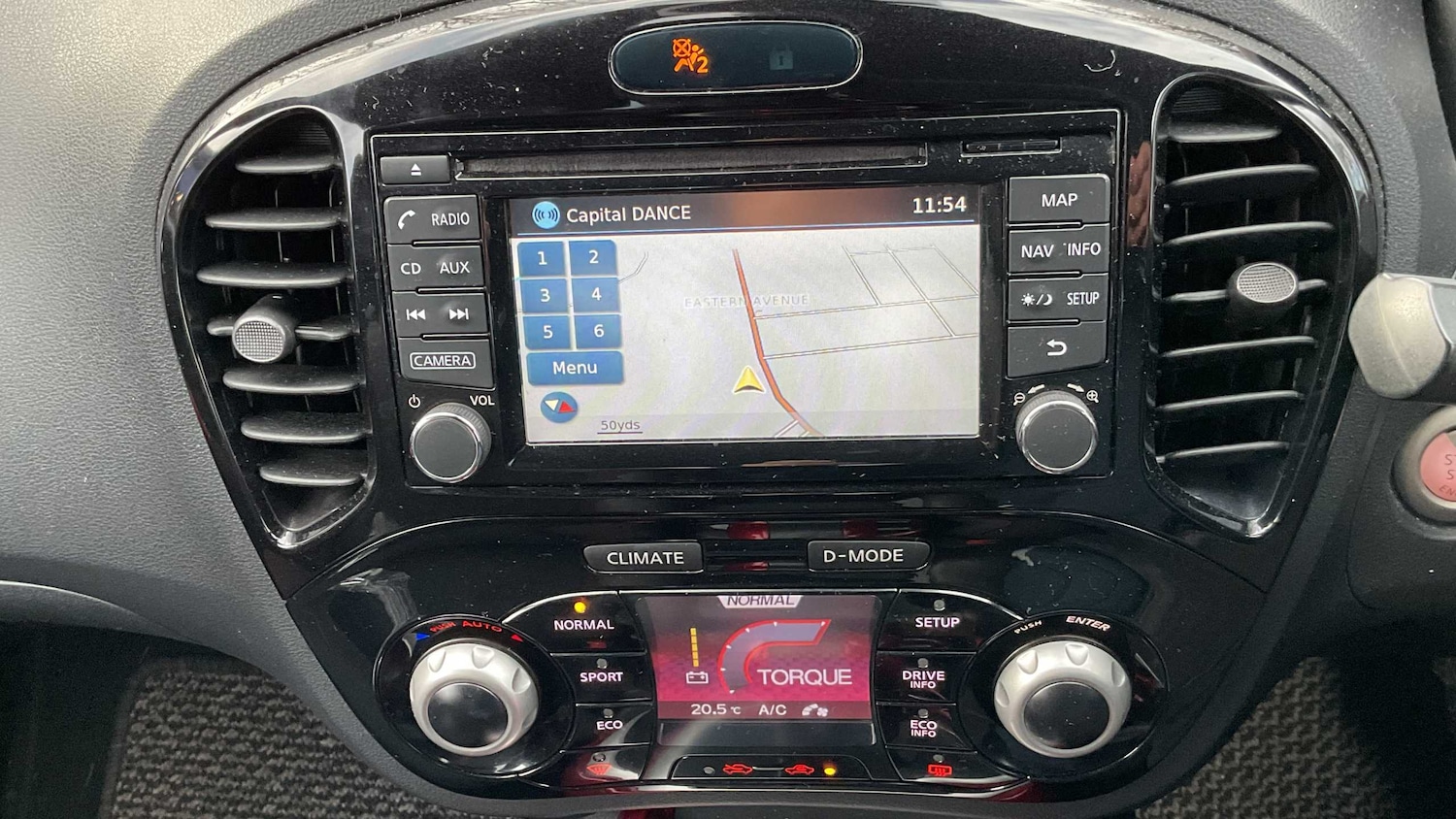 Used Nissan Juke 2016 for sale - 76902423: Photo 8