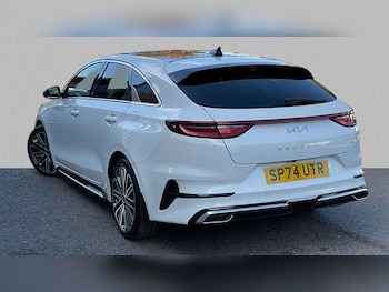 Used Kia Pro Ceed 2024 for sale - 76938182: Photo