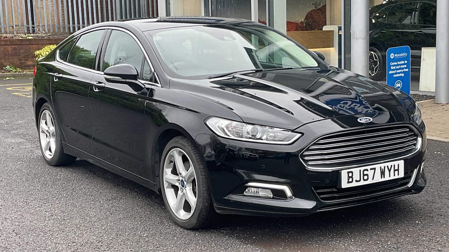 Used Ford Mondeo 2017 for sale - 77648801: Photo 1