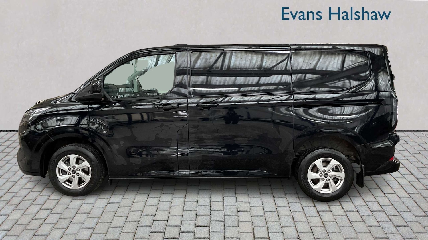 Used Ford Transit Custom 2024 for sale - 78023951: Photo 3