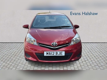 Used Toyota Yaris 2012 for sale - 79428428: Photo