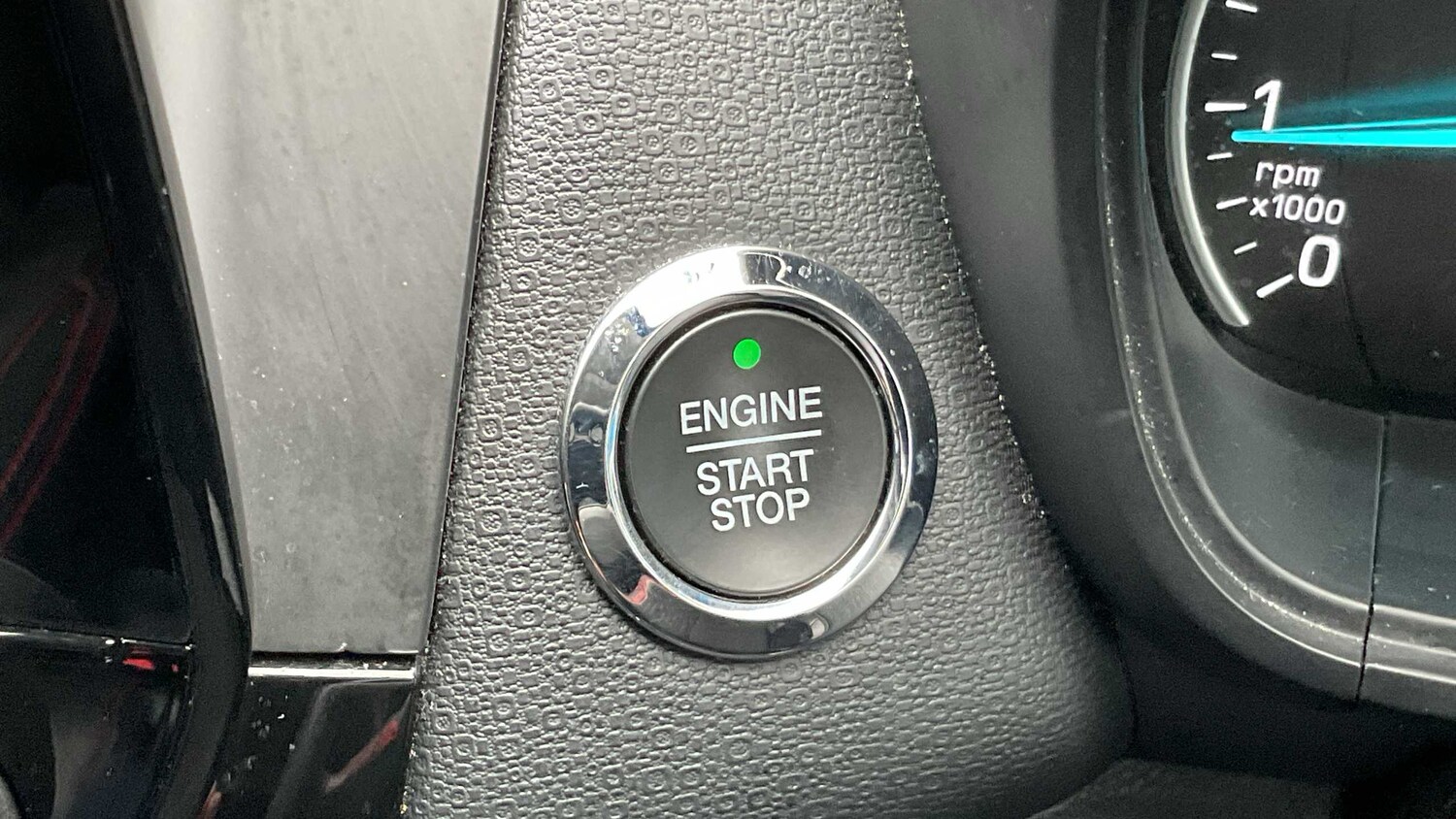 Used Ford Ecosport 2019 for sale - 76063376: Photo 23