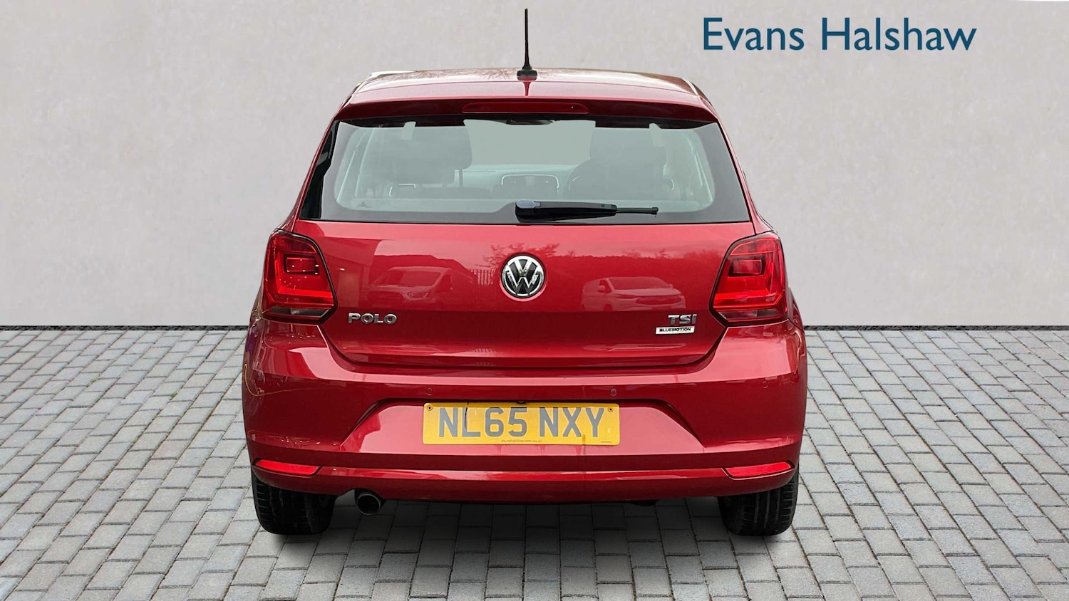 Used Volkswagen Polo 2015 for sale - 76705027: Photo 4