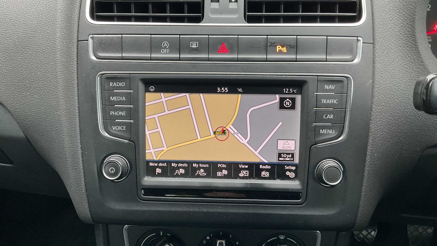 Used Volkswagen Polo 2015 for sale - 76705027: Photo 9