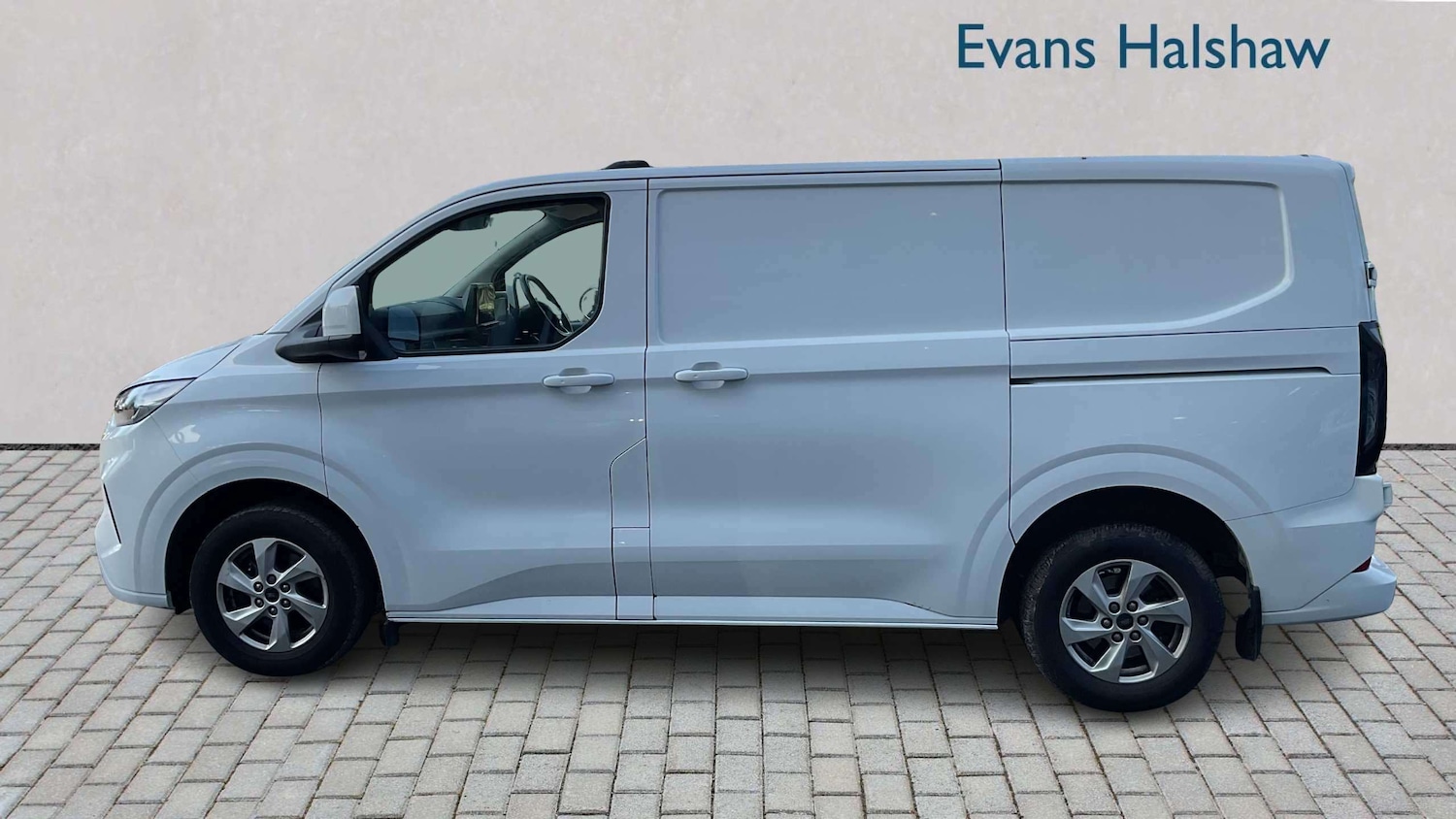 Used Ford Transit Custom 2024 for sale - 77960987: Photo 3