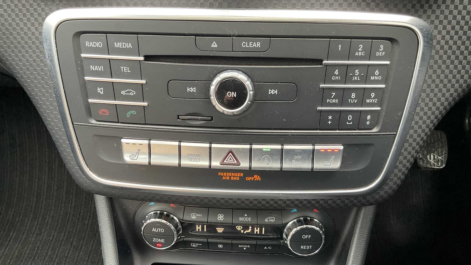 Used Mercedes-Benz A-Class 2015 for sale - 77552958: Photo 15