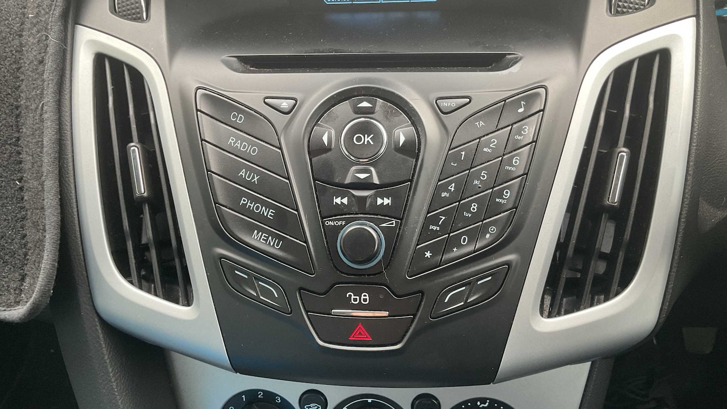 Used Ford Focus 2013 for sale - 76373787: Photo 8