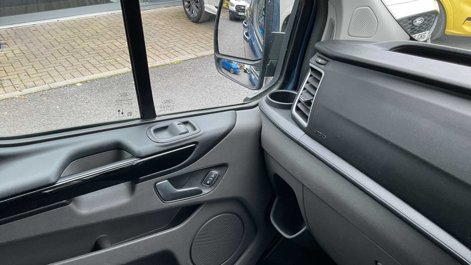 Used Ford Transit Custom 2021 for sale - 75845917: Photo 23
