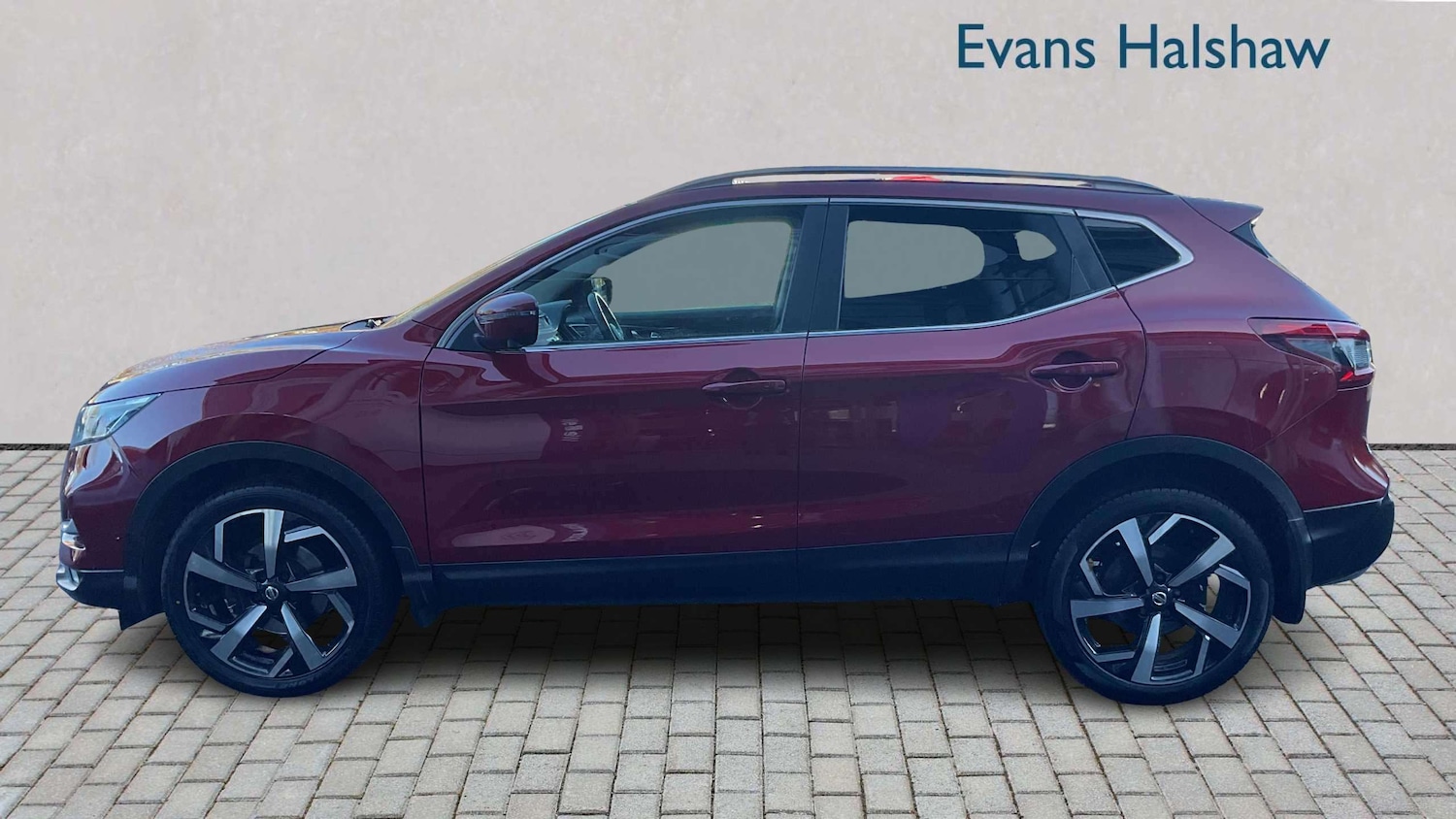 Used Nissan Qashqai 2018 for sale - 77827495: Photo 3