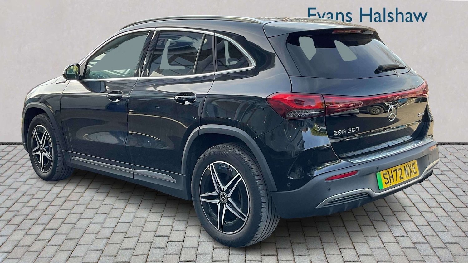 Used Mercedes-Benz EQA 2023 for sale - 77972461: Photo 2