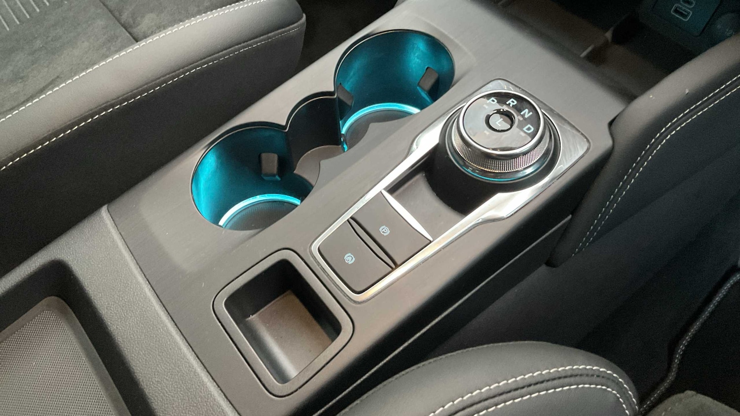 Used Ford Kuga 2024 for sale - 76746151: Photo 20