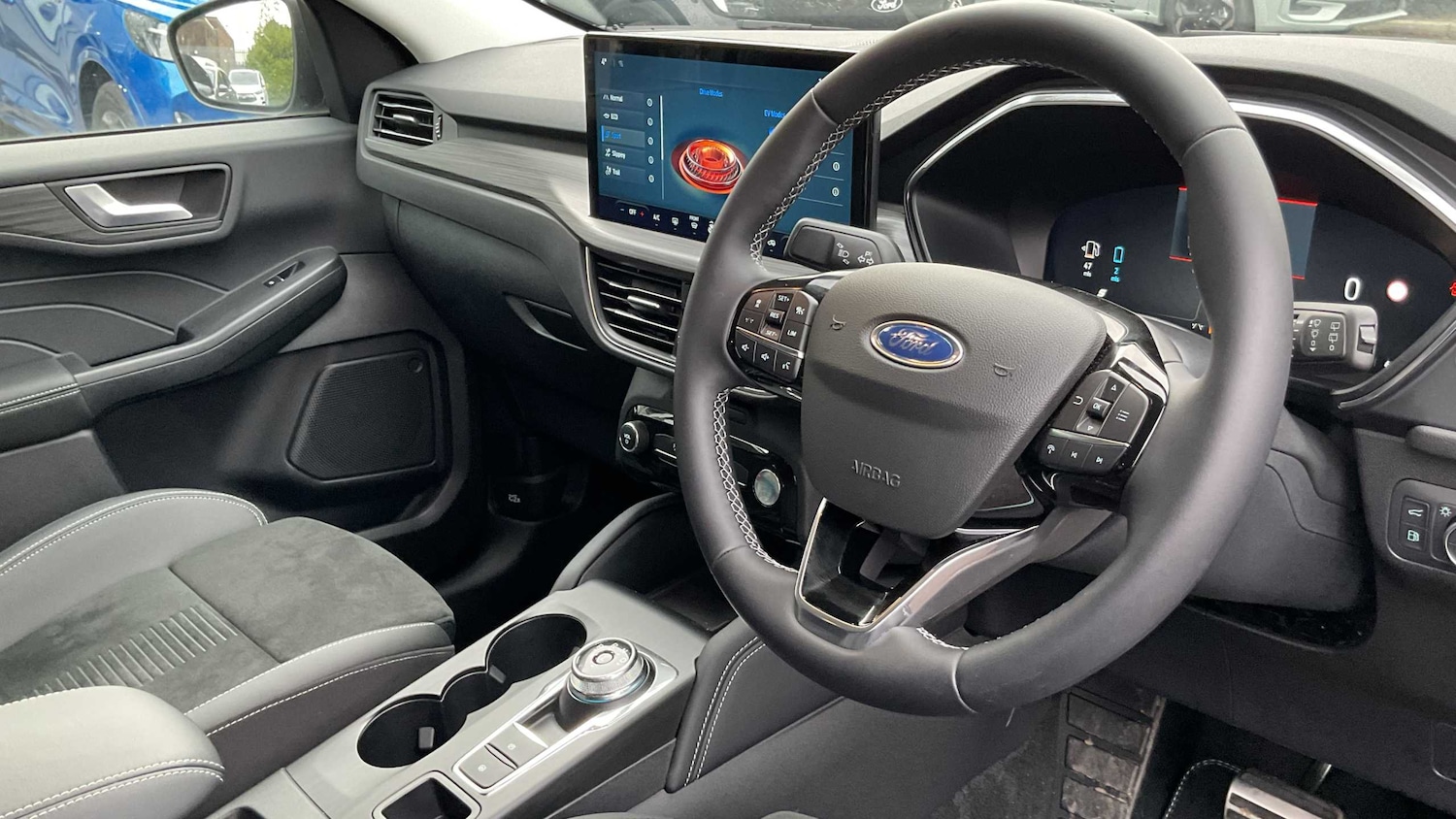 Used Ford Kuga 2024 for sale - 76746151: Photo 7