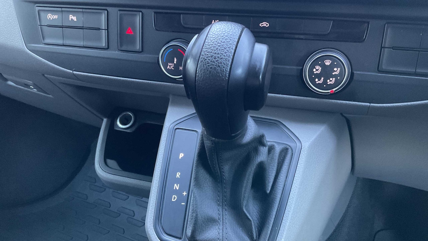 Used Volkswagen Transporter 2020 for sale - 75317759: Photo 13