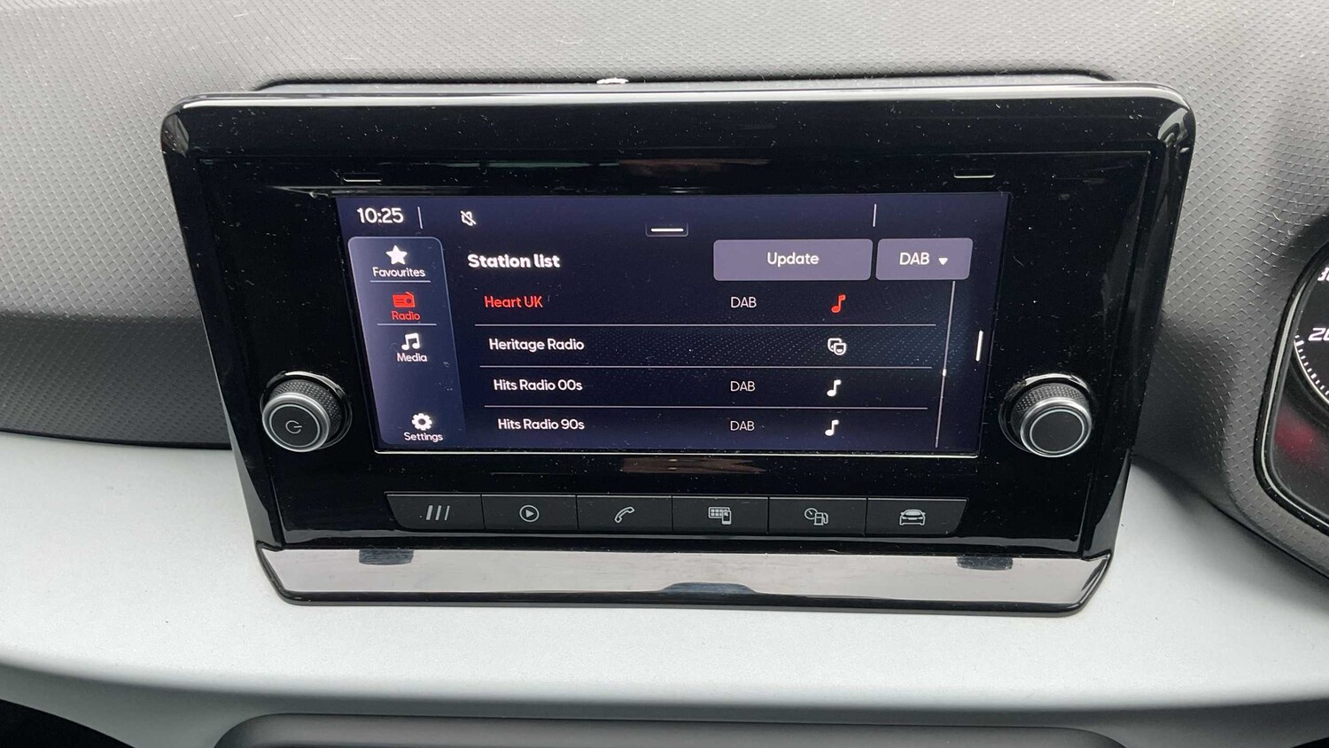 Used SEAT Arona 2023 for sale - 78208995: Photo 8