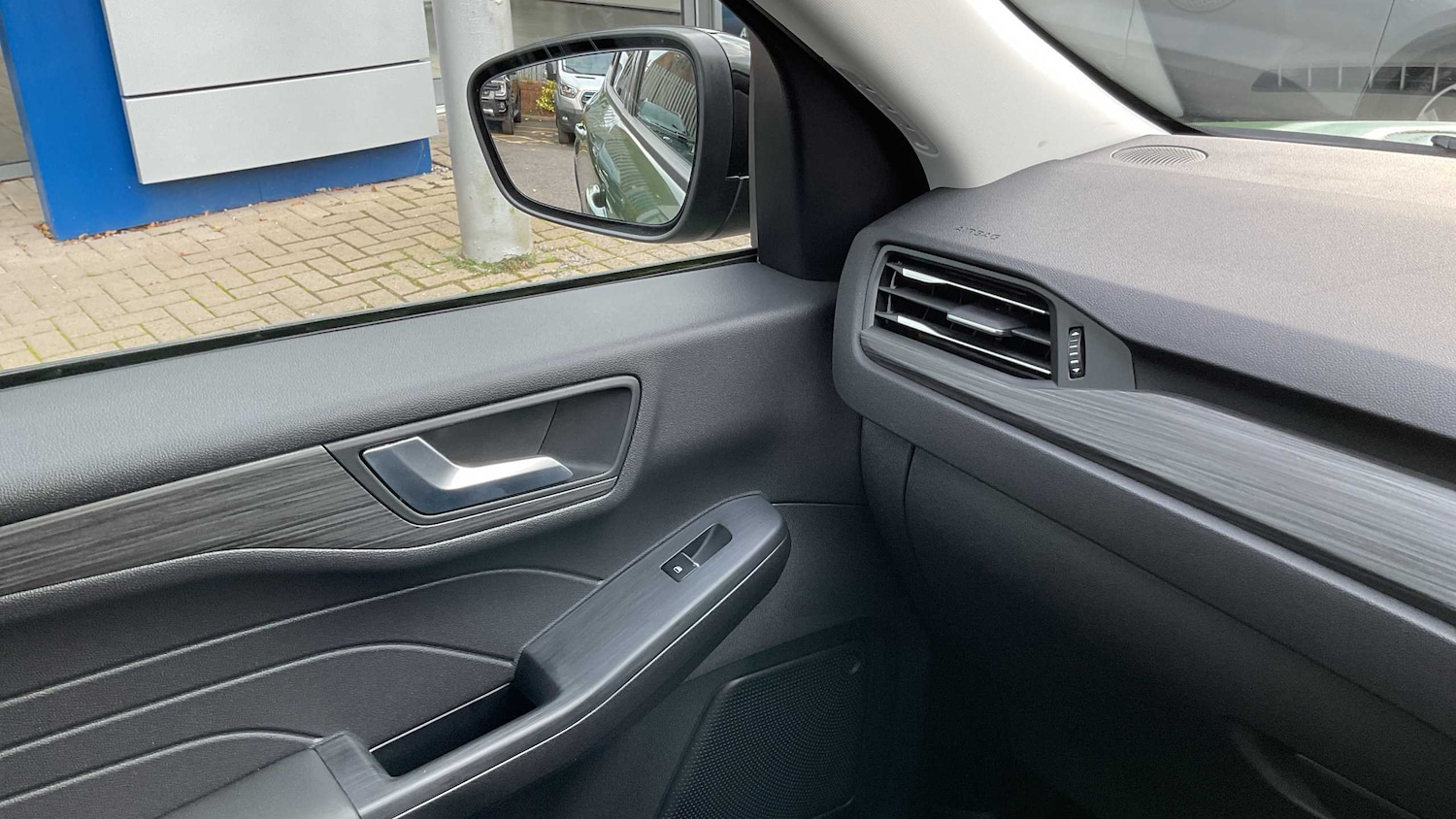 Used Ford Kuga 2025 for sale - 77686471: Photo 23