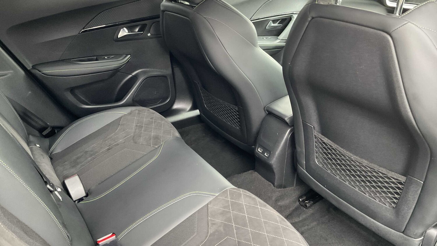 Used Peugeot 2008 2022 for sale - 76411324: Photo 15