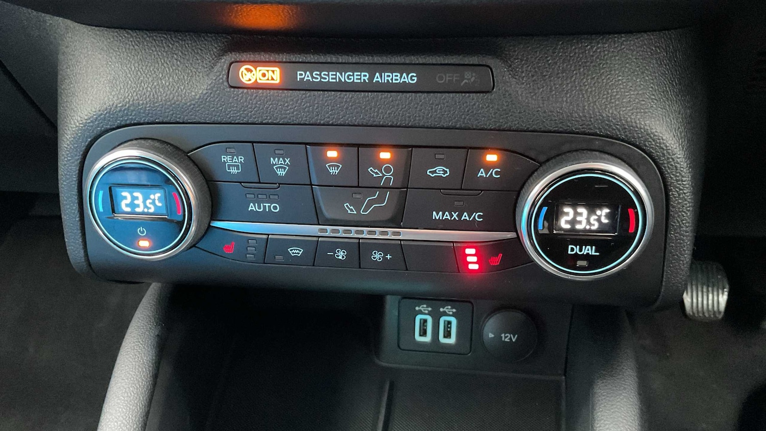 Used Ford Focus 2022 for sale - 76827688: Photo 9