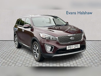 Used Kia Sorento 2017 for sale - 77011293: Photo