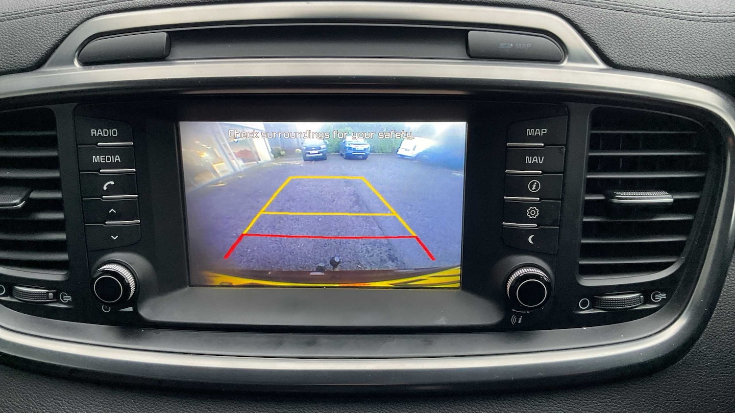 Used Kia Sorento 2017 for sale - 77011293: Photo 9