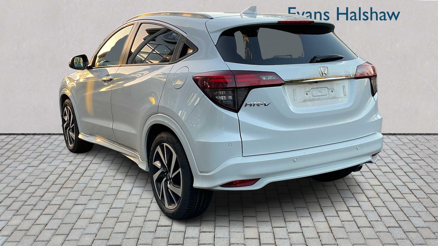 Used Honda HR-V 2020 for sale - 76732253: Photo 3