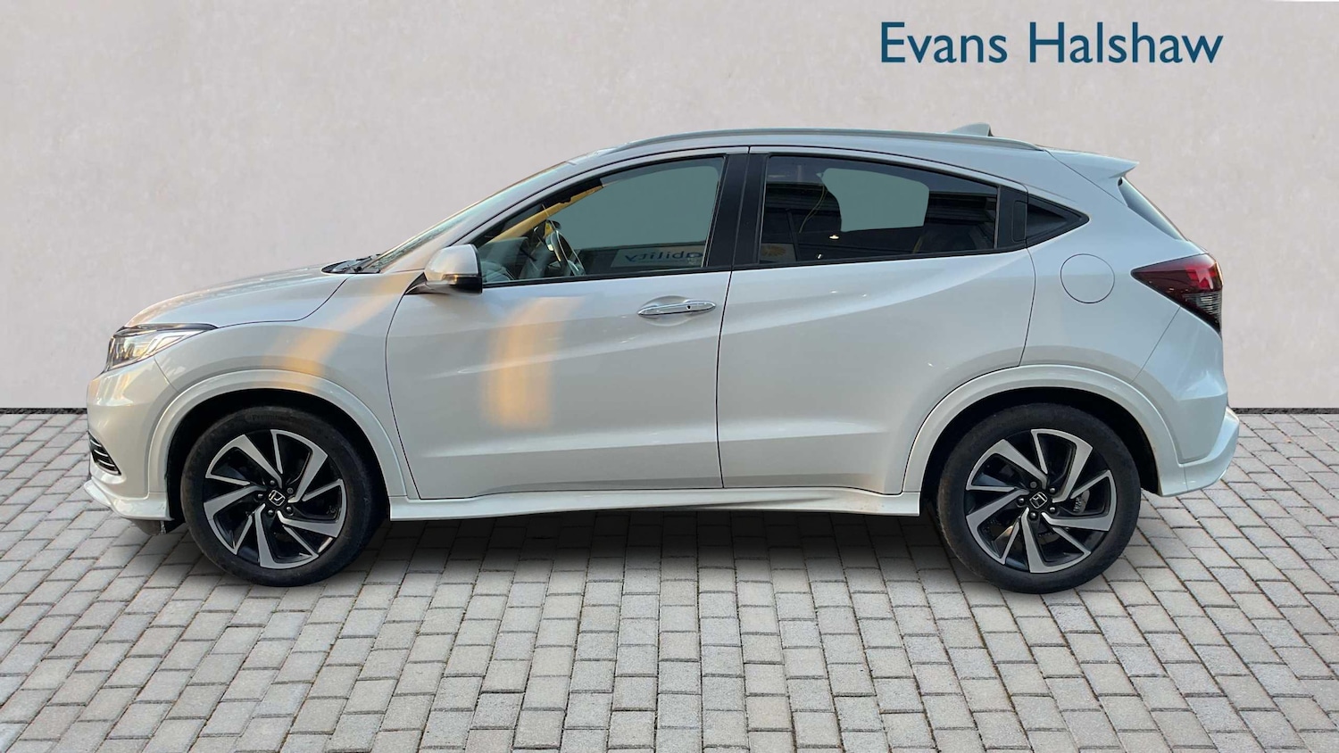 Used Honda HR-V 2020 for sale - 76732253: Photo 4