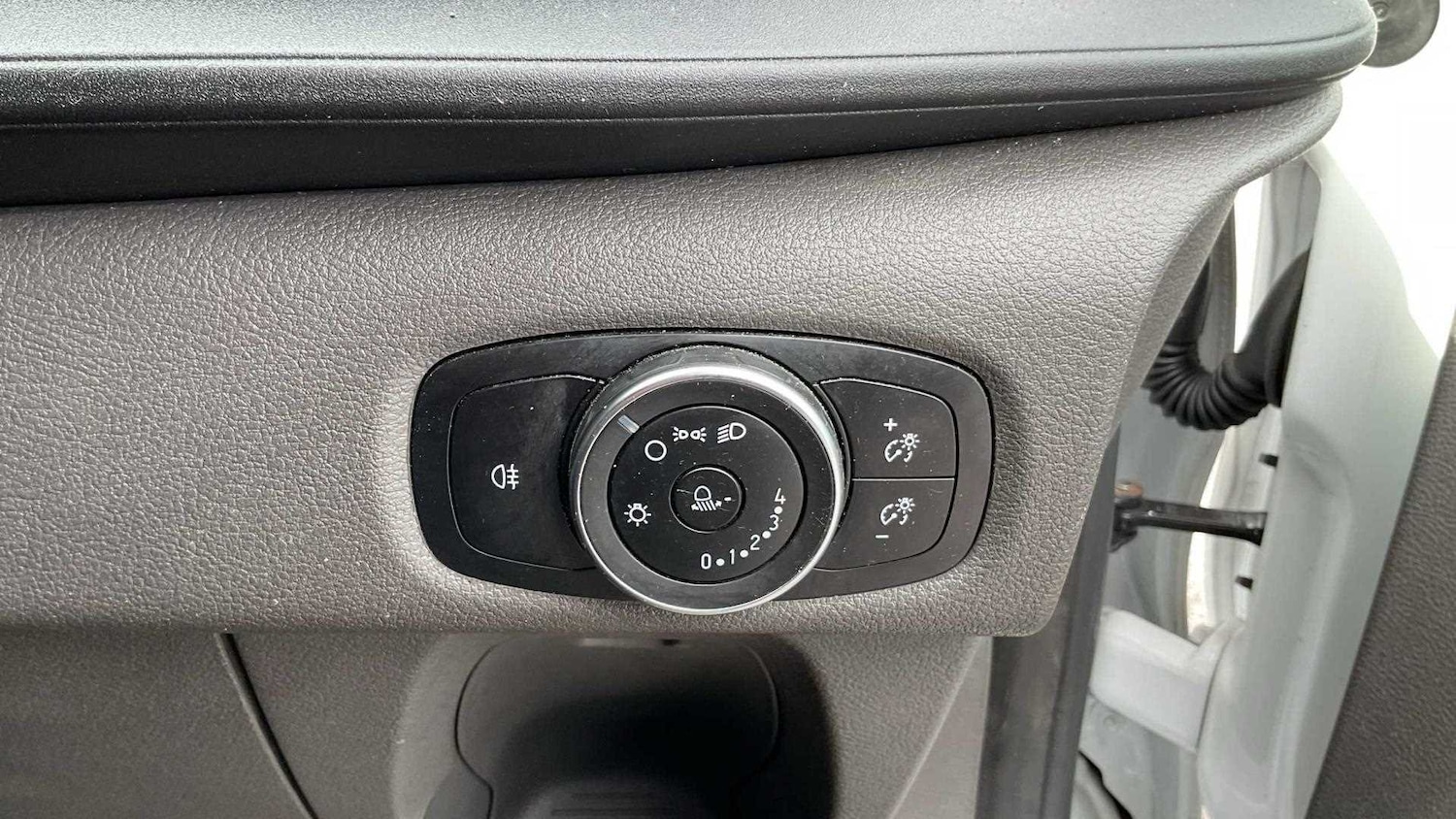 Used Ford Transit Custom 2022 for sale - 76411367: Photo 25