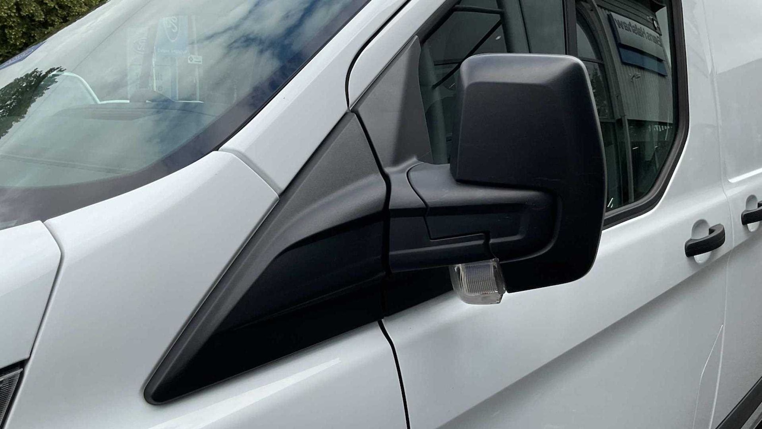 Used Ford Transit Custom 2022 for sale - 76411367: Photo 33