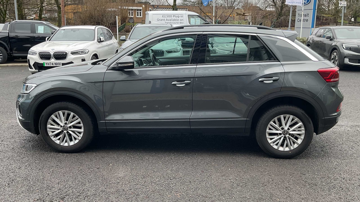 Used Volkswagen T-Roc 2022 for sale - 77552986: Photo 3