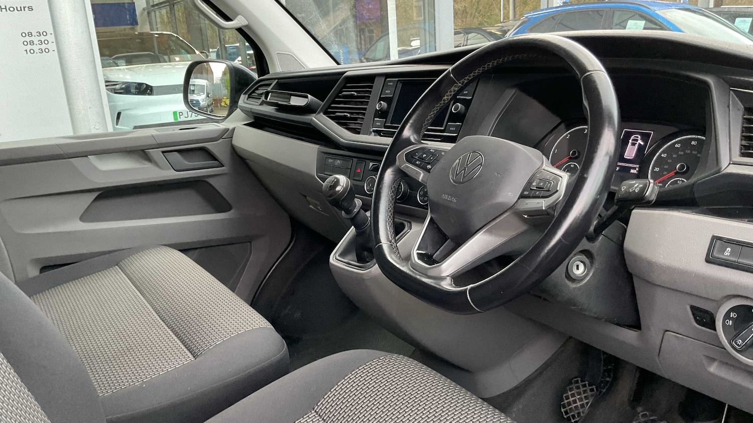 Used Volkswagen Transporter 2022 for sale - 76842882: Photo 8