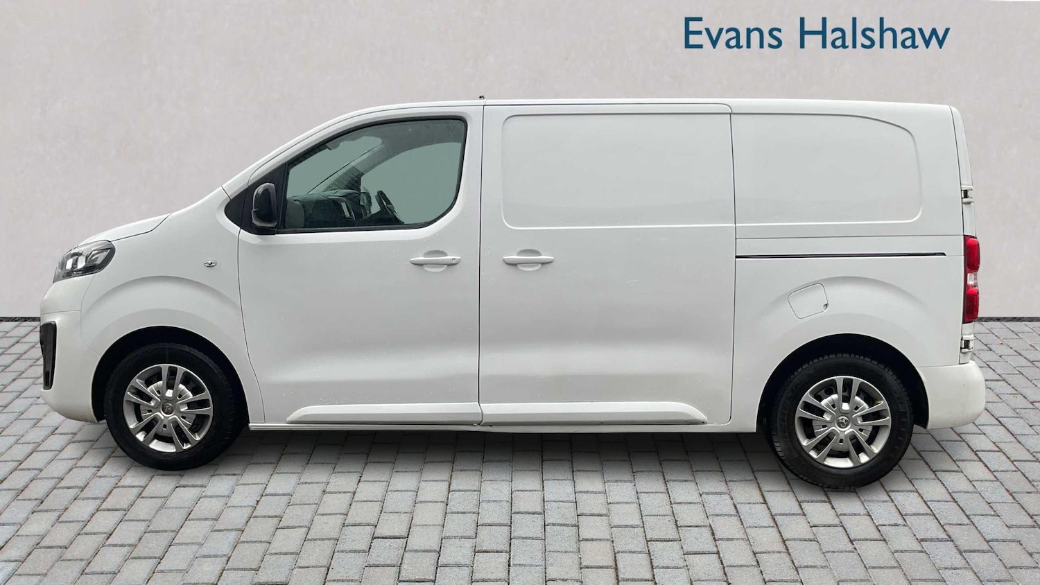 Used Vauxhall Vivaro 2021 for sale - 77472642: Photo 3