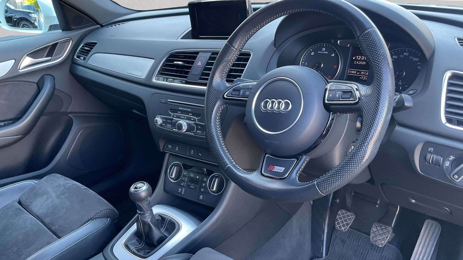 Used Audi Q3 2017 for sale - 78208832: Photo 6