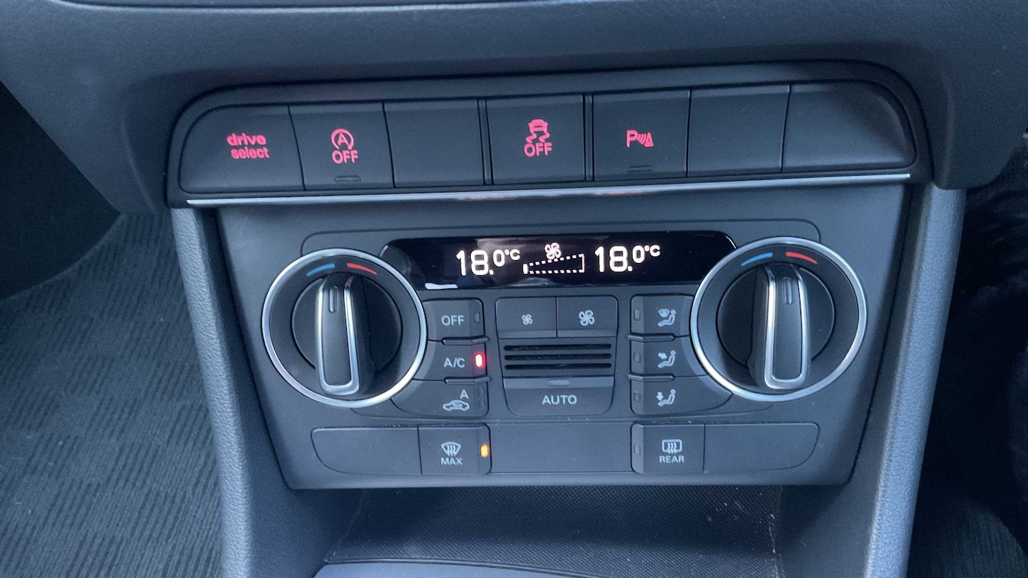 Used Audi Q3 2017 for sale - 78208832: Photo 7