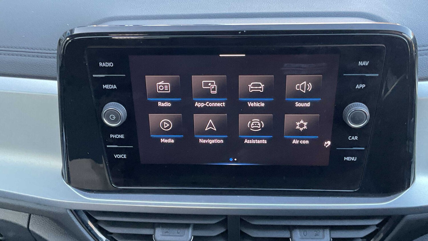 Used Volkswagen T-Roc 2024 for sale - 77615590: Photo 11