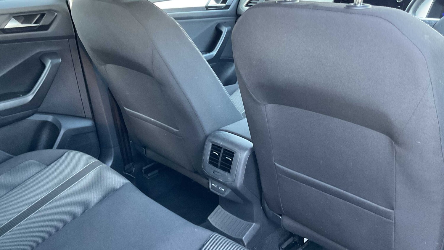 Used Volkswagen T-Roc 2024 for sale - 77615590: Photo 12