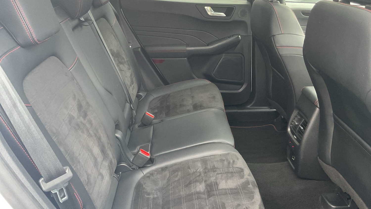 Used Ford Kuga 2022 for sale - 76230345: Photo 9