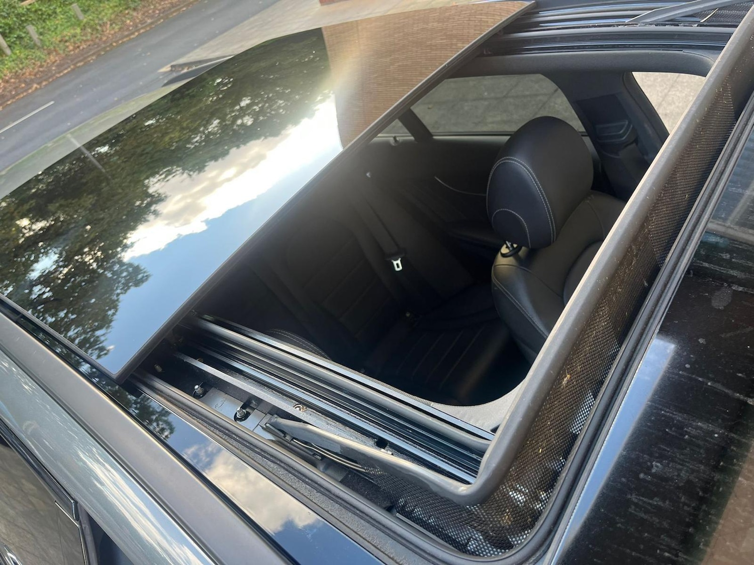 Used Mercedes-Benz C Class 2018 for sale - 76849840: Photo 38