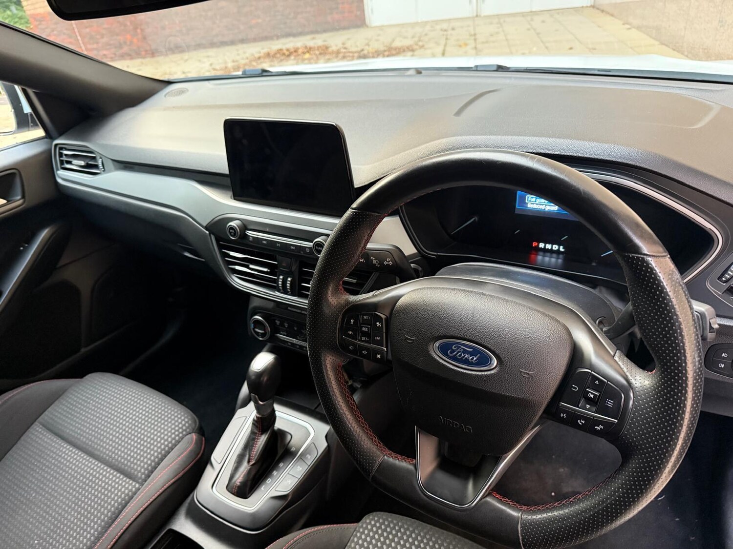 Used Ford Focus 2022 for sale - 76388153: Photo 21