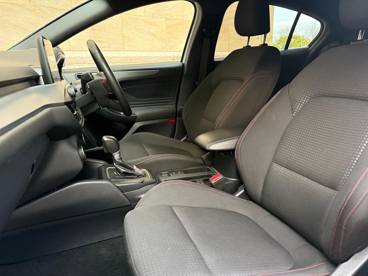 Used Ford Focus 2022 for sale - 76388153: Photo 28